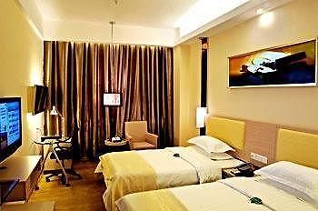 Nanchang Oriental Lark Hotel Экстерьер фото
